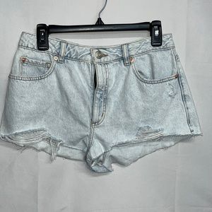 Garage denim shorts  size 9   29W